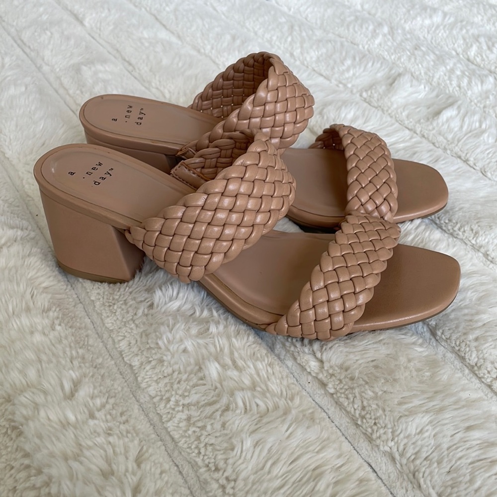 Braided sandals size 6.5